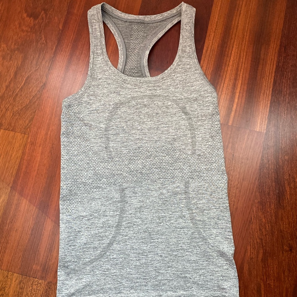 Lululemon swiftly tech tank